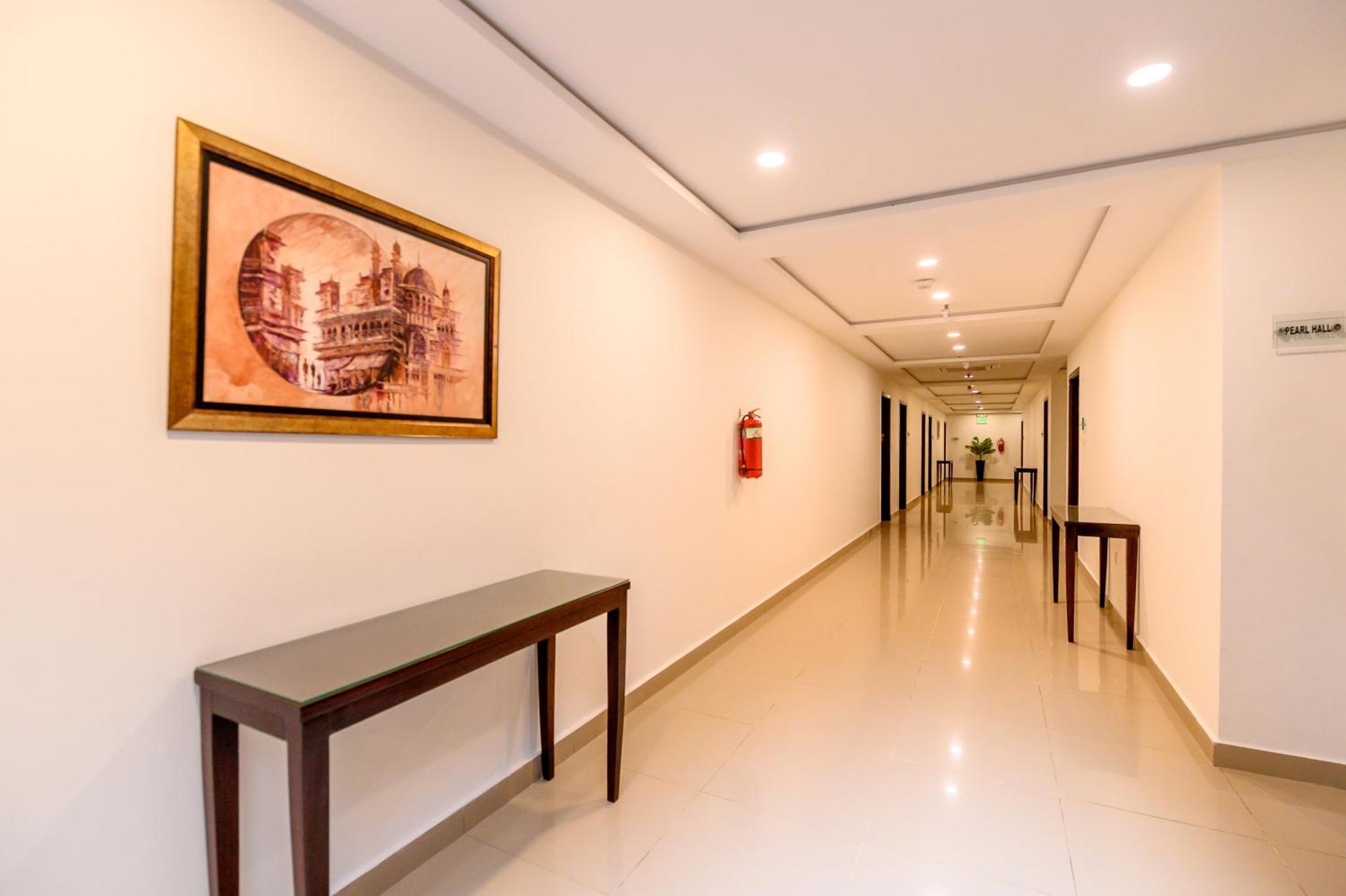 Hotel One Sahiwal Exterior foto